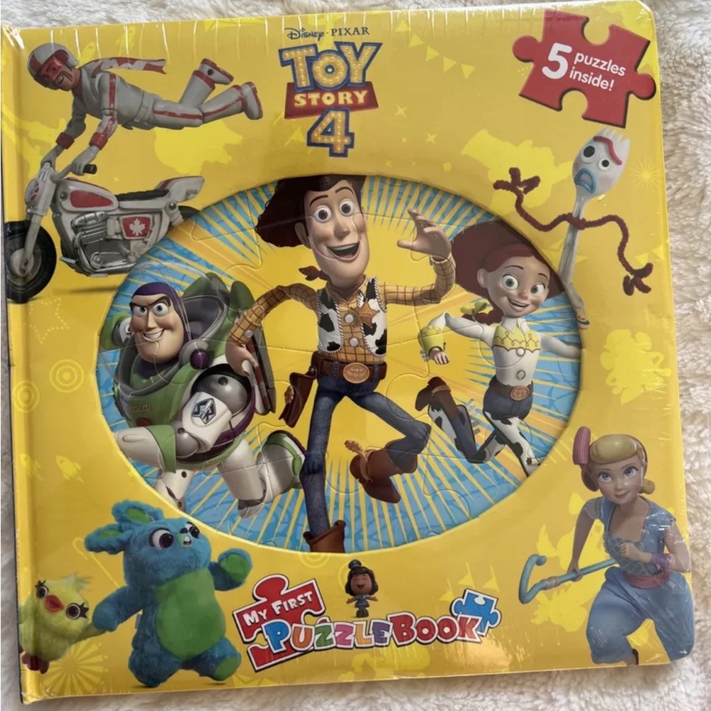 New Unopened Disney Pixar Toy Story Puzzle Book